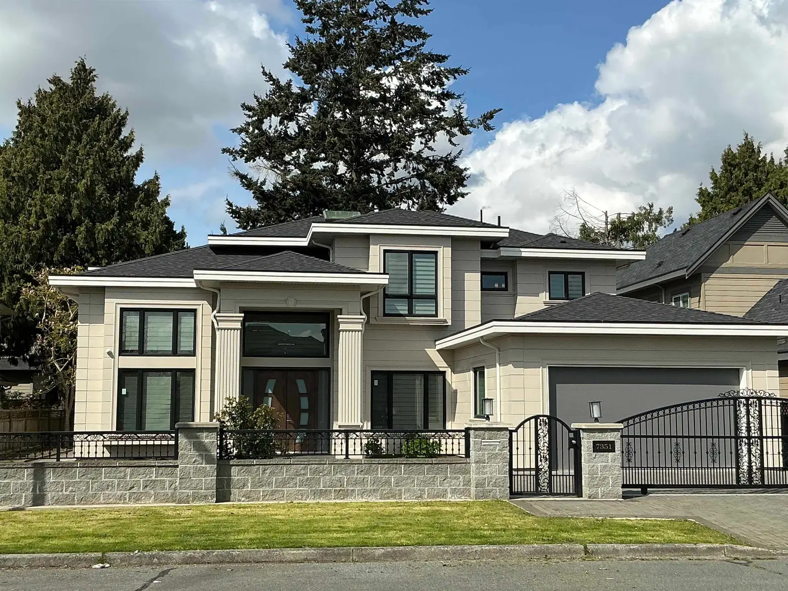 7351 LINDSAY ROAD, Richmond BC V7C 3M7