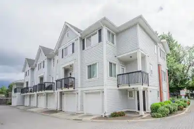 2 7231 NO. 2 ROAD, Richmond BC V7C 3L7