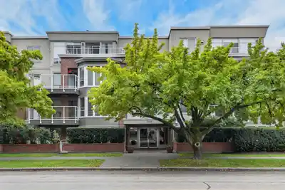 208 2288 W 12TH AVENUE, Vancouver BC V6X 4R2