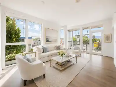 301 2888 ARBUTUS STREET, Vancouver BC V6J 0J1