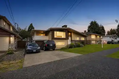 8225 112 STREET, Delta BC V4C 4W7