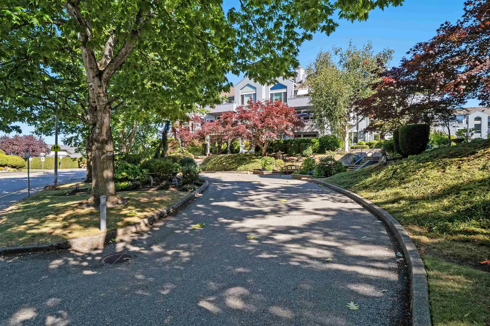 121 12873 RAILWAY AVENUE, Richmond BC V7E 6K3
