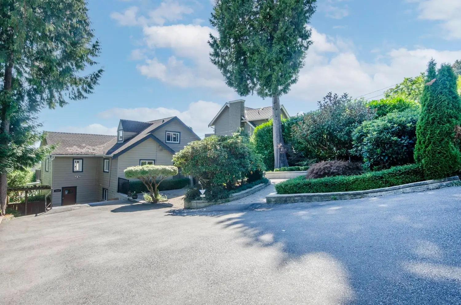 2522 NELSON AVENUE, West Vancouver BC V7V 2R6