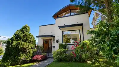 4399 LOCARNO CRESCENT, Vancouver BC V6R 1G2
