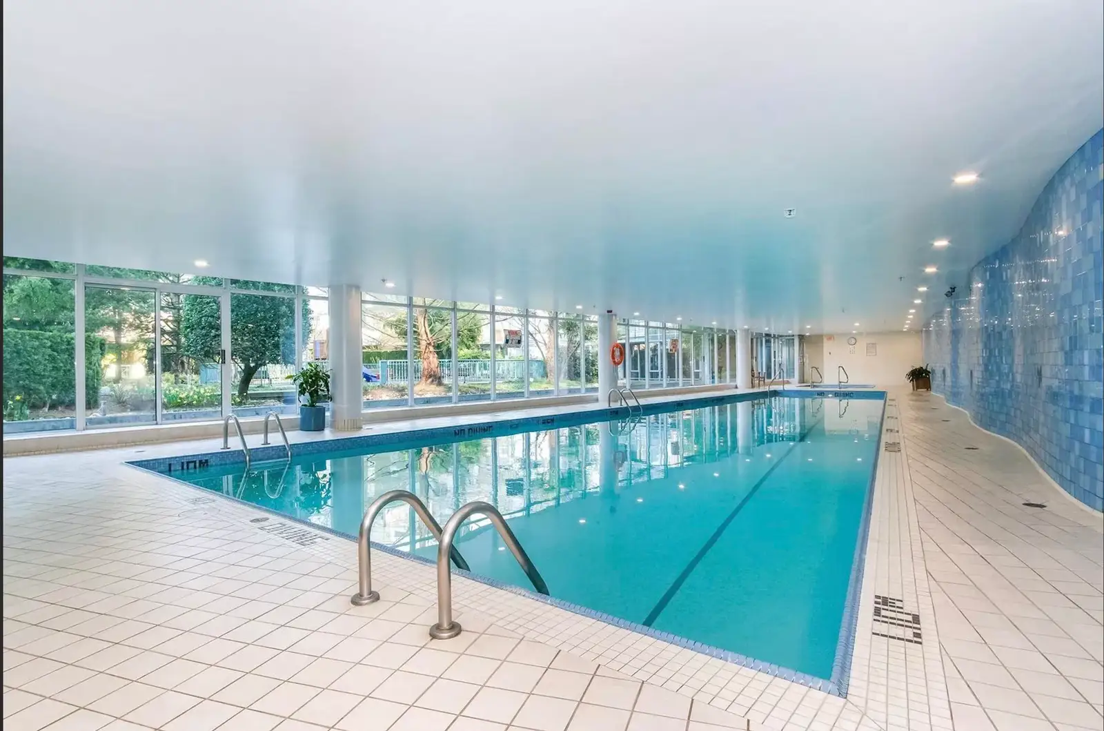 2P 1033 MARINASIDE CRESCENT, Vancouver BC V6Z 3A3