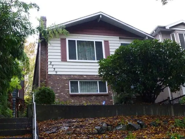 2739 E BROADWAY, Vancouver BC V5M 1Y7