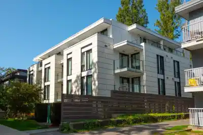 203 2239 W 7TH AVENUE, Vancouver BC V6K 1Y3