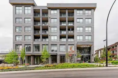602 110 E 17TH STREET, North Vancouver BC V7L 0K4