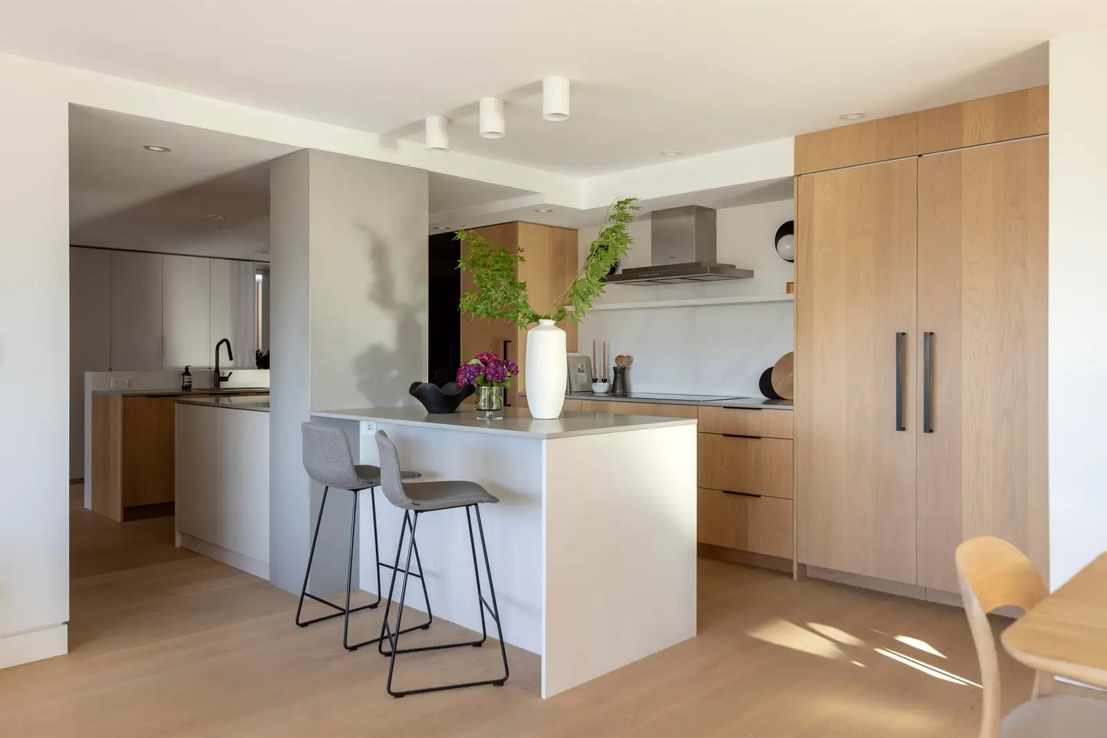 709 1490 PENNYFARTHING DRIVE, Vancouver BC V6J 4Z3