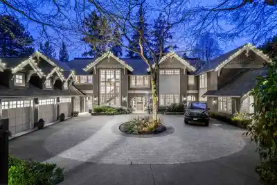 2958 MATHERS CRESCENT, West Vancouver BC V7V 2L3