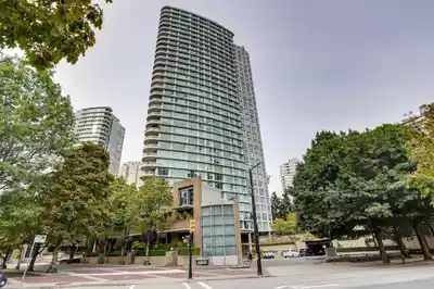 2008 1009 EXPO BOULEVARD, Vancouver BC V6Z 2V9