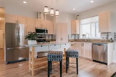 6222 SITKA ROAD, Sechelt BC V7Z 0L3