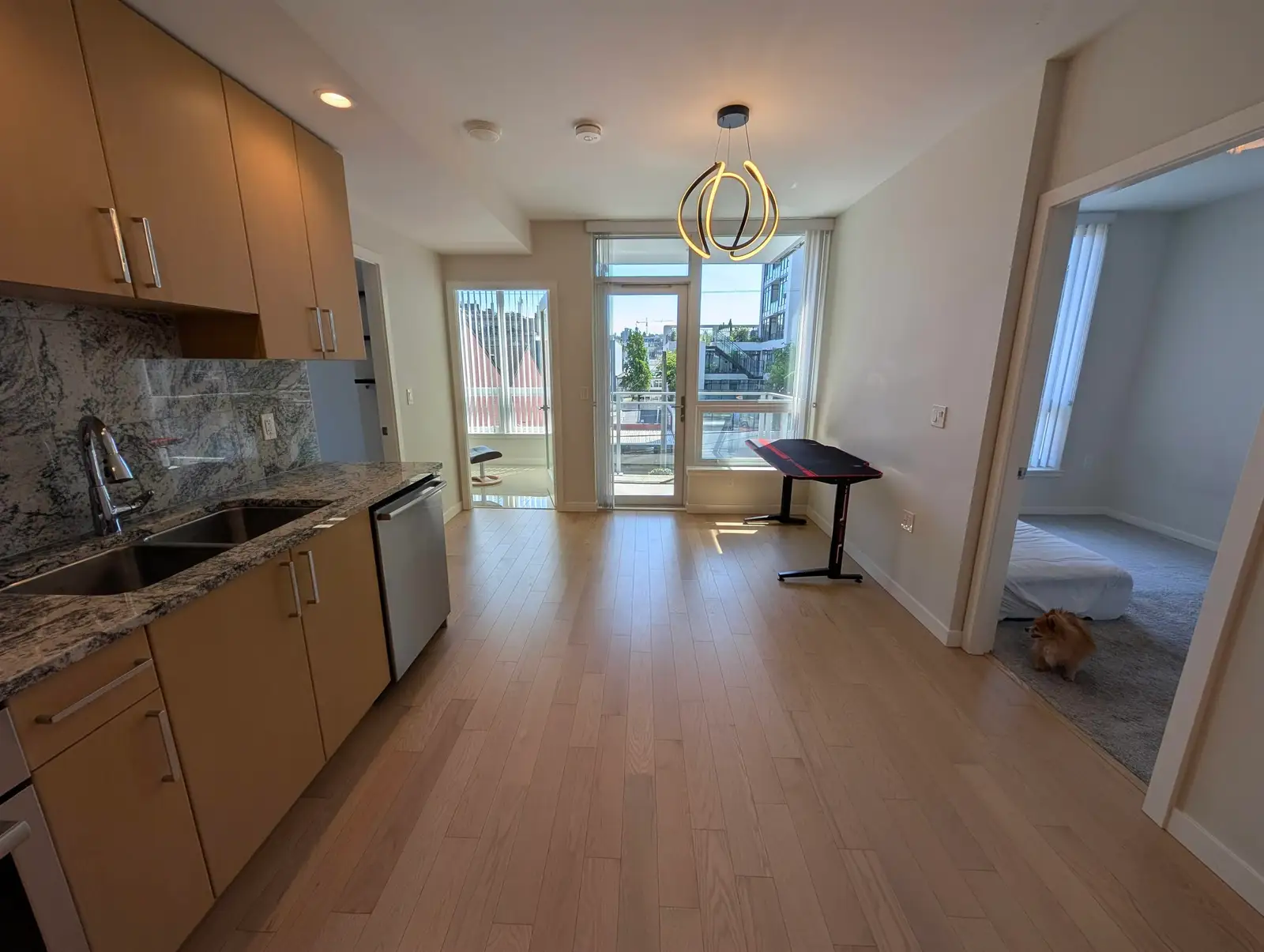 411 1708 ONTARIO STREET, Vancouver BC V5T 0J7