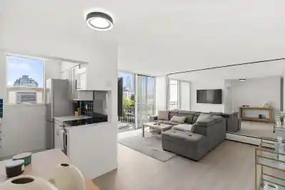 806 1250 BURNABY STREET, Vancouver BC V6E 1P5