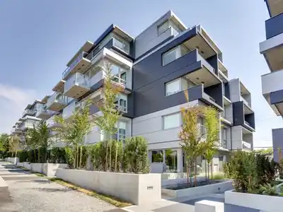 208 8080 OAK STREET, Vancouver BC V6P 0N1