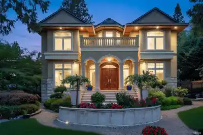 2769 W 49TH AVENUE, Vancouver BC V6N 3S5