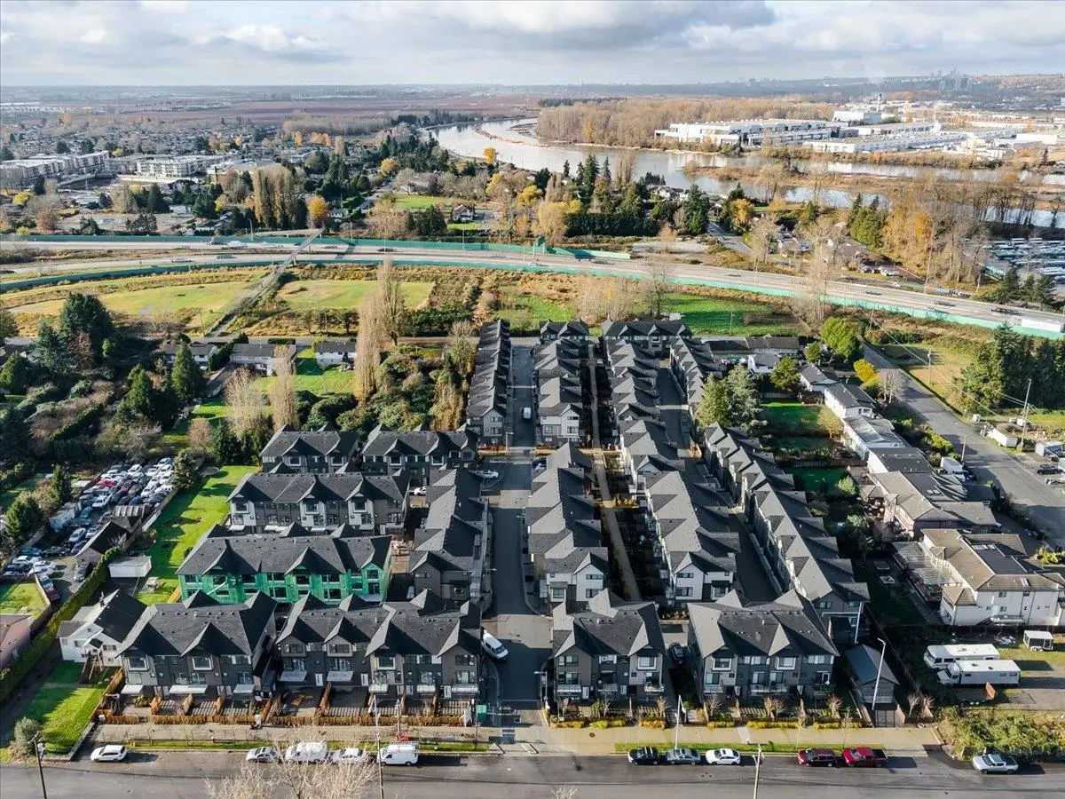 20 4337 BOUNDARY ROAD, Richmond BC V6V 0C4