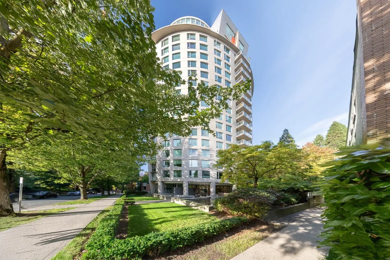 1107 1277 NELSON STREET, Vancouver BC V6E 4M8