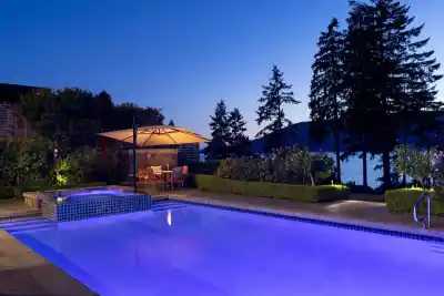 6154 GLENEAGLES DRIVE, West Vancouver BC V7W 1W3