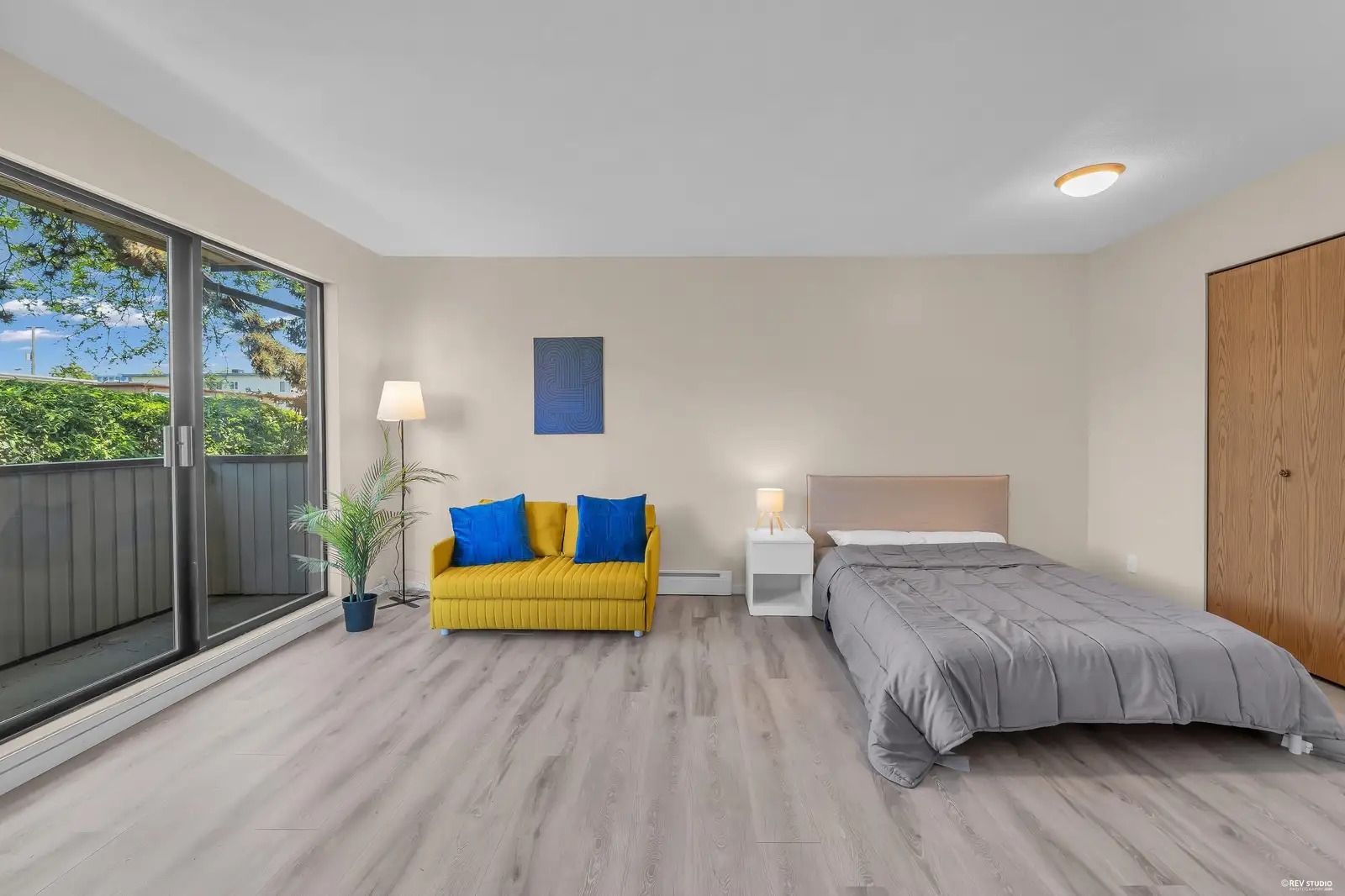 303 1296 W 70TH AVENUE, Vancouver BC V6P 2Y5