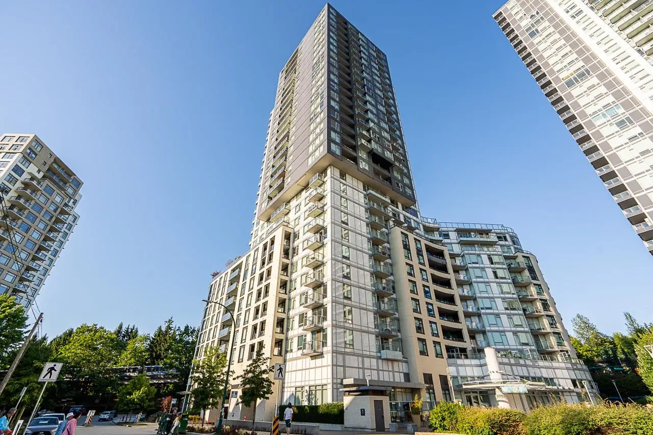 1006 5470 ORMIDALE STREET, Vancouver BC V5R 0G6