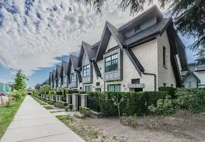 7903 OAK STREET, Vancouver BC V6P 4A6