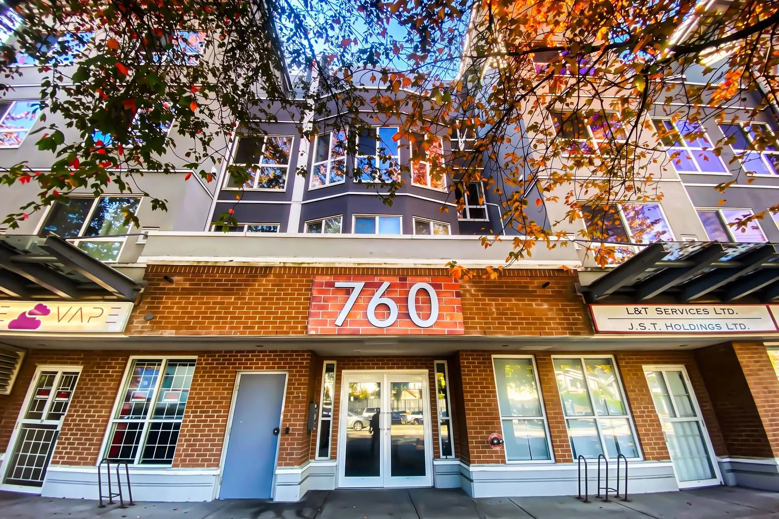 PH10 760 KINGSWAY, Vancouver BC V5V 3C1