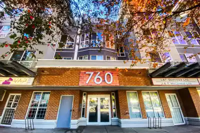 PH10 760 KINGSWAY, Vancouver BC V5V 3C1