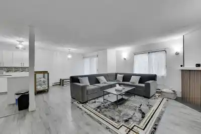 203 7064 133B STREET, Surrey BC V3W 8A4