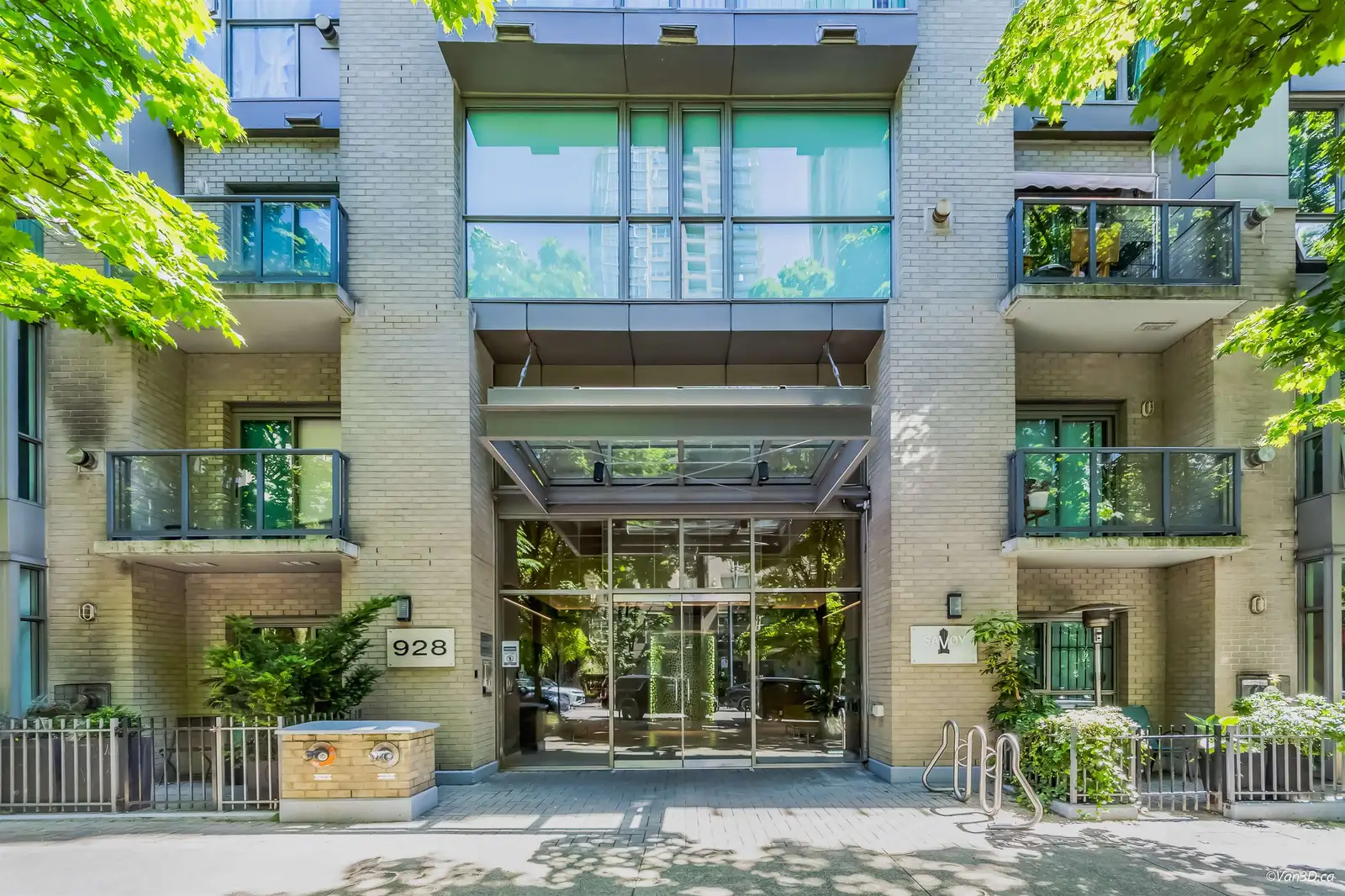 1104 928 RICHARDS STREET, Vancouver BC V6B 6P6
