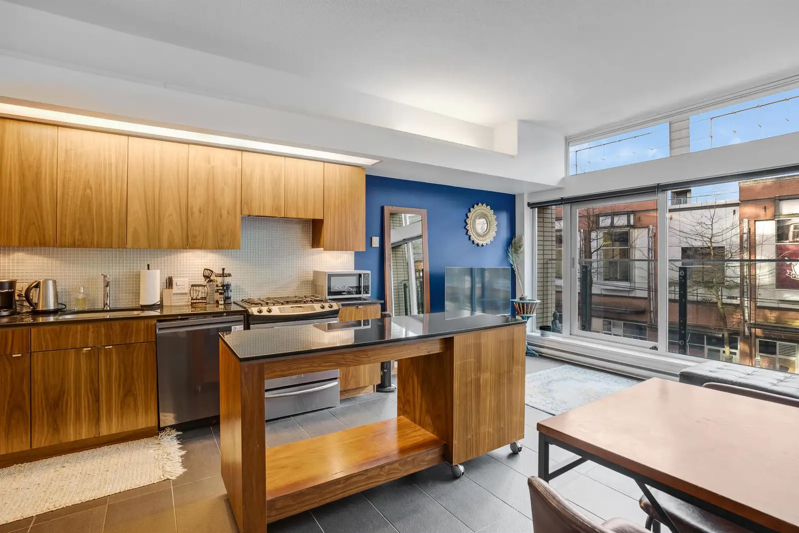 309 33 W PENDER STREET, Vancouver BC V6B 0E5