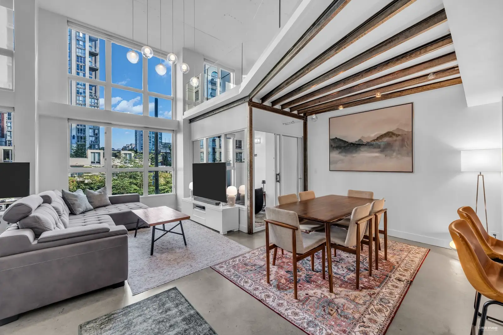 209 1238 SEYMOUR STREET, Vancouver BC V6B 6J3