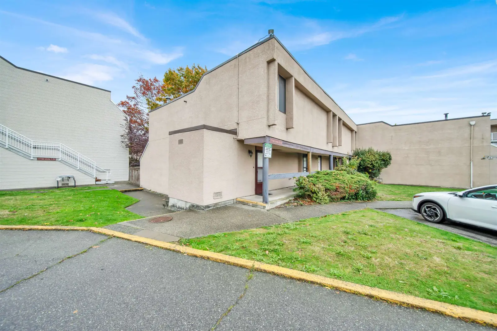 28 17702 60 AVENUE, Surrey BC V3S 1V2