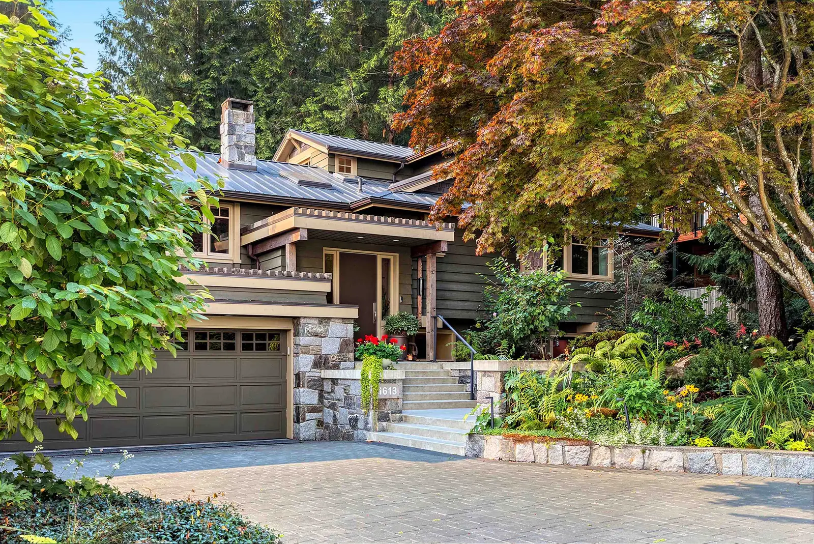 4613 CAULFEILD DRIVE, West Vancouver BC V7W 2T9