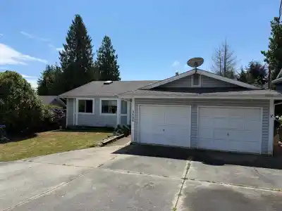 5466 CARNABY PLACE, Sechelt BC V7Z 0M3