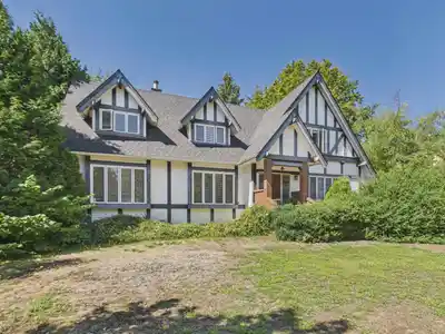 5649 ANGUS DRIVE, Vancouver BC V6M 3N5