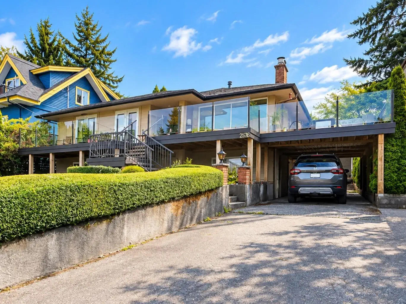 2576 WALL STREET, Vancouver BC V5K 1A5