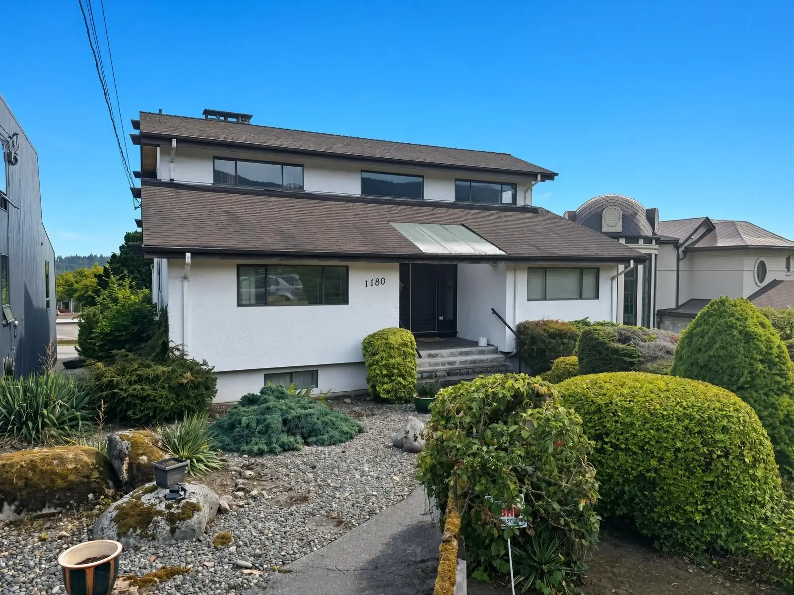 1180 FULTON AVENUE, West Vancouver BC V7T 1N5