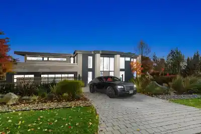 1027 MILLSTREAM ROAD, West Vancouver BC V7S 2C6