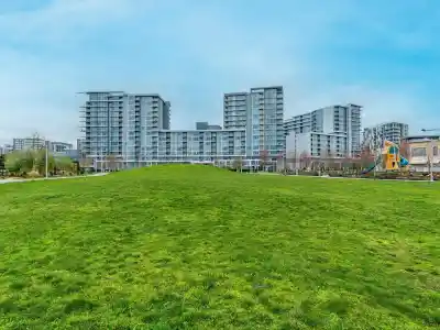 305 3331 BROWN ROAD, Richmond BC V6X 0P5