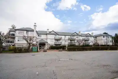 305 12769 72 AVENUE, Surrey BC V3W 2M7