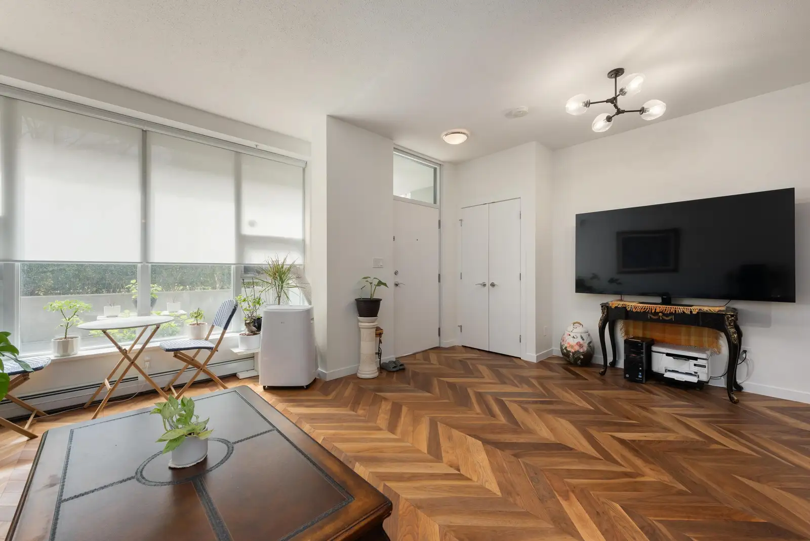 253 108 W 1ST AVENUE, Vancouver BC V5Y 0H4
