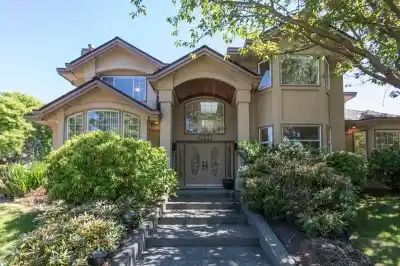 5648 MUSGRAVE CRESCENT, Richmond BC V7C 5N3