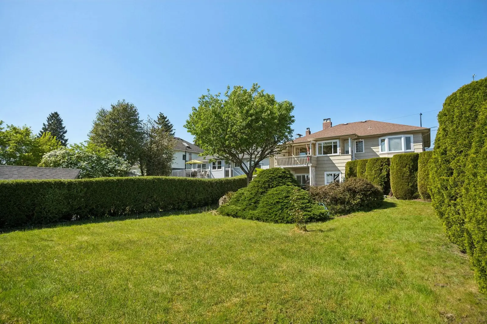 657 E KEITH ROAD, North Vancouver BC V7L 1W4
