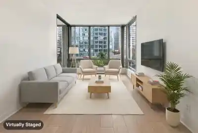 606 1288 W GEORGIA STREET, Vancouver BC V6E 4R3