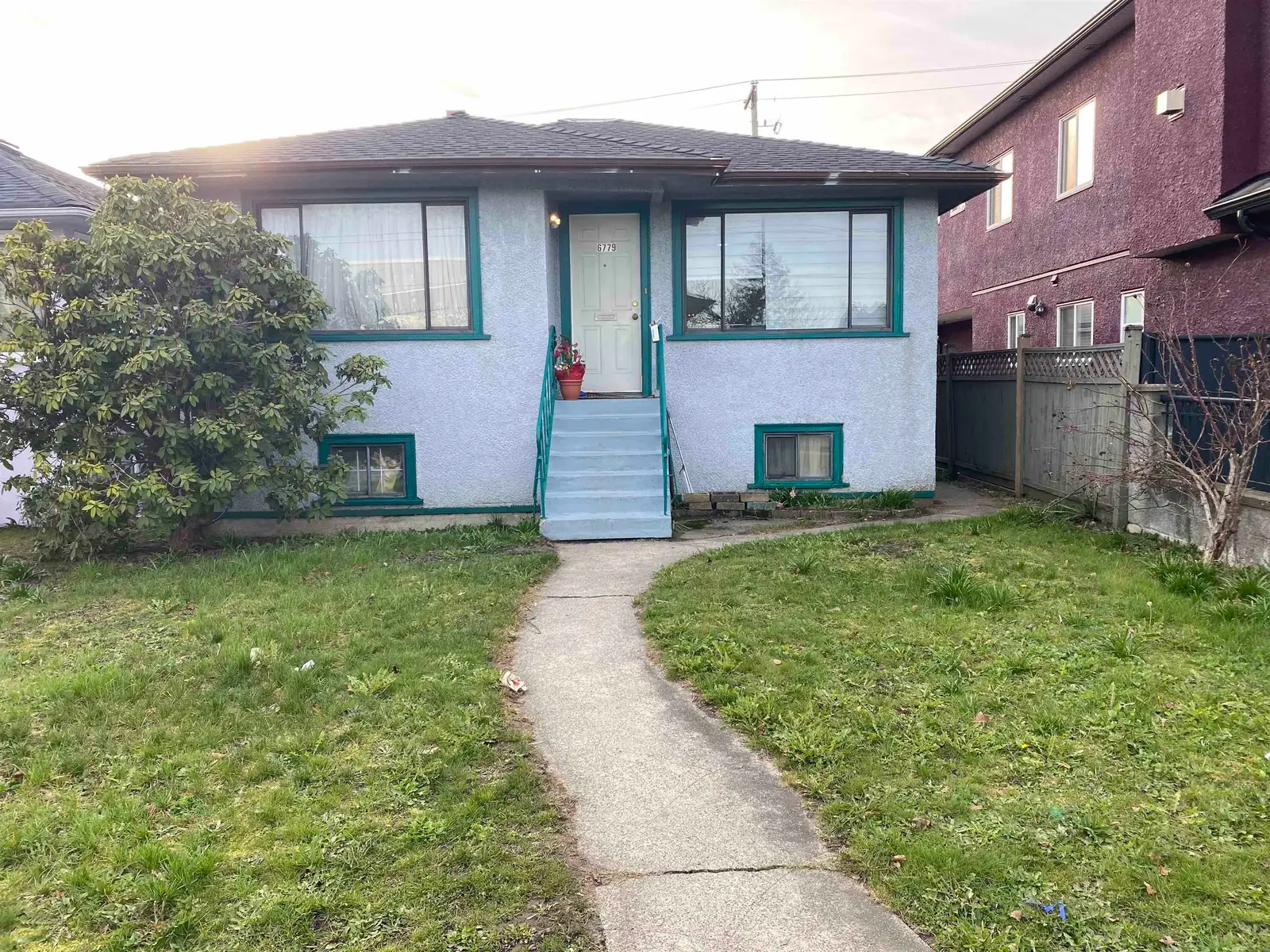 6779 MAIN STREET, Vancouver BC V5X 3H4