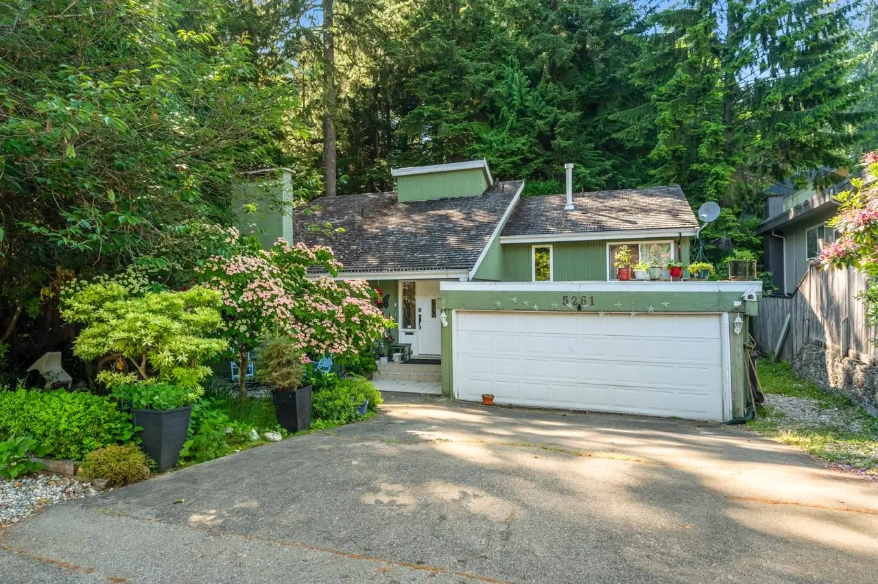 5261 CLIFFRIDGE AVENUE, North Vancouver BC V7R 3V2