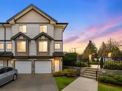 15 14855 100 AVENUE, Surrey BC V3R 2W1