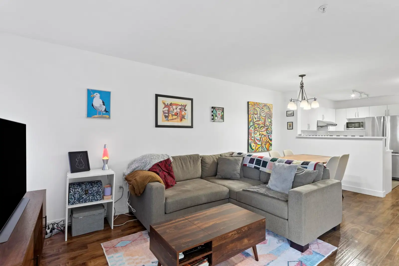 104 688 E 16TH AVENUE, Vancouver BC V5T 2V4