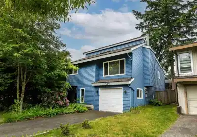 6711 BAKER ROAD, Delta BC V4E 2T8